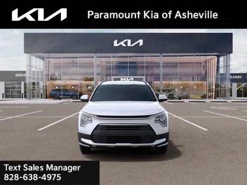 Snow White Pearl 2026 Kia Niro LX