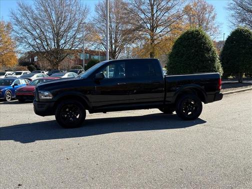 2024 RAM 1500 Classic Warlock Crew Cab 4x4 5'7' Box