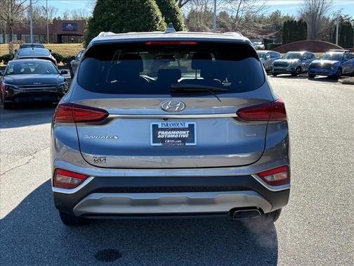 2020 Hyundai SANTA FE SEL 2.4