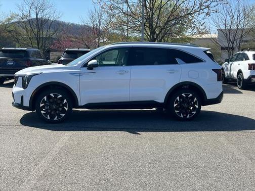 2025 Kia Sorento EX