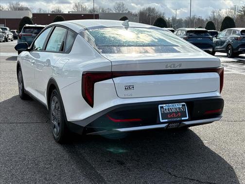 2026 Kia K4 LX