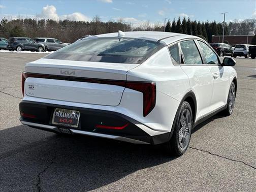 2026 Kia K4 LX