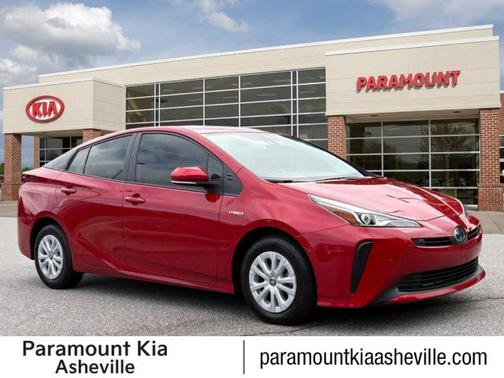 2022 Toyota Prius XLE
