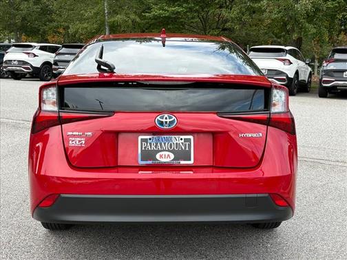 2022 Toyota Prius XLE