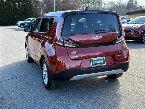 2024 Kia Soul LX
