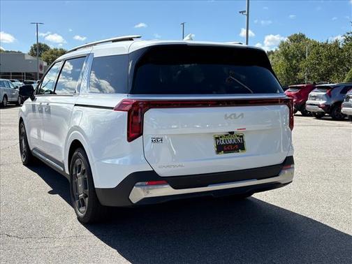 2026 Kia Carnival SX