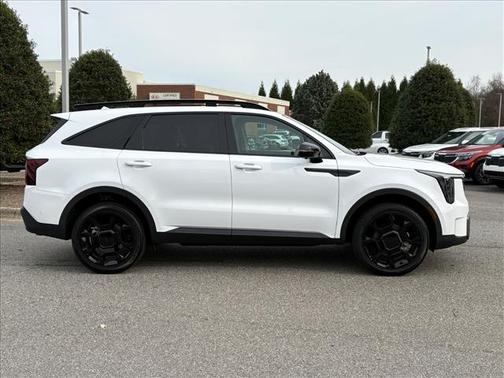 2025 Kia Sorento SX