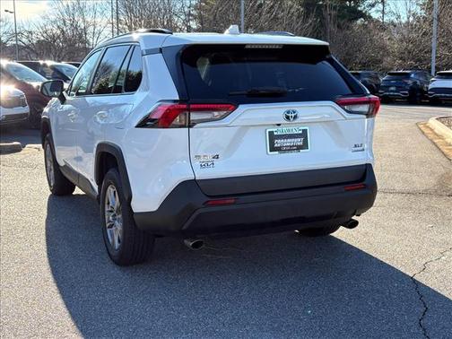 2024 Toyota RAV4 Hybrid XLE