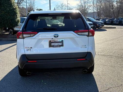 2024 Toyota RAV4 Hybrid XLE