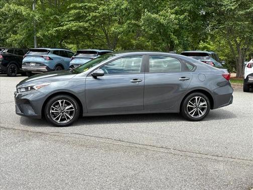 Gravity Gray 2024 Kia Forte LXS