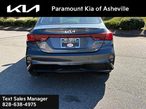 Gravity Gray 2024 Kia Forte LXS