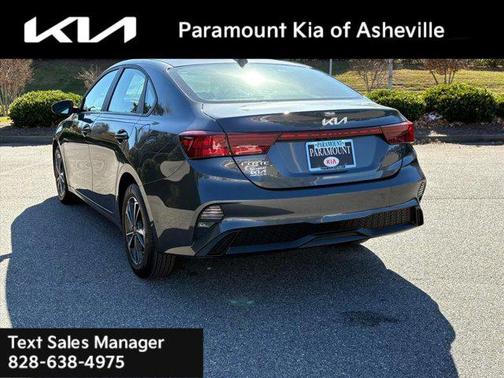 Gravity Gray 2024 Kia Forte LXS