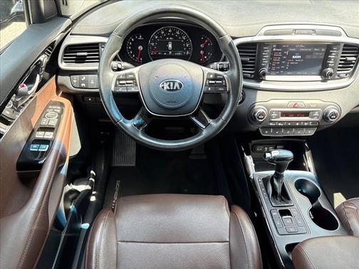 2019 Kia Sorento SX
