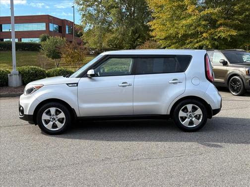 2017 Kia Soul Base