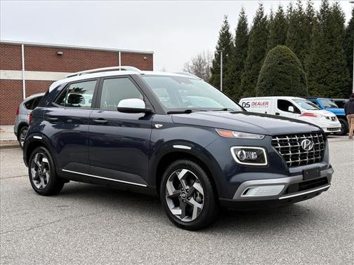 2023 Hyundai VENUE Limited