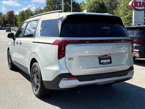 2026 Kia Carnival Hybrid EX