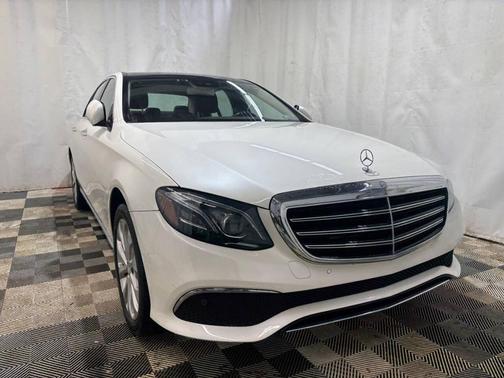 2017 Mercedes-Benz E-Class 4MATIC