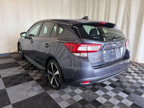 Ice Silver Metallic 2017 Subaru Impreza 2.0i Sport