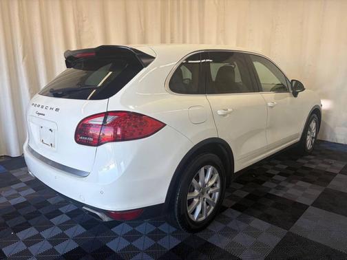 White 2012 Porsche Cayenne Cayenne