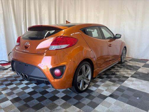 2013 Hyundai Veloster Turbo