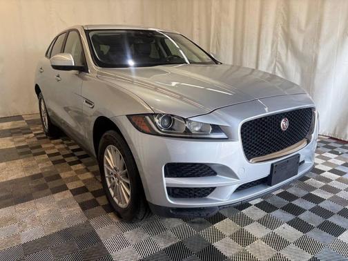 2017 Jaguar F-PACE 35t