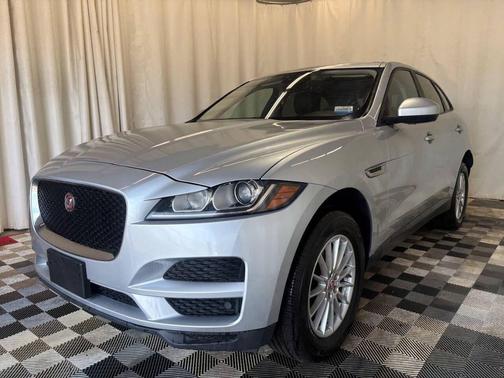 2017 Jaguar F-PACE 35t