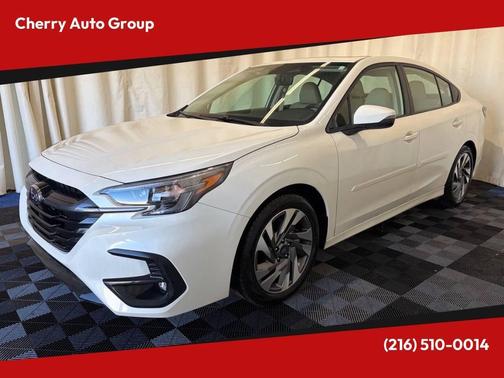 Crystal White Pearl 2025 Subaru Legacy Limited