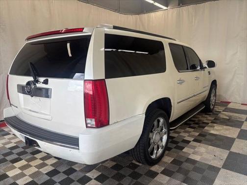 2008 Cadillac Escalade ESV Standard