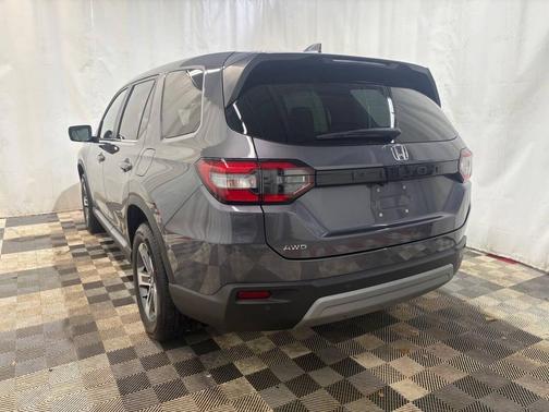 2025 Honda Pilot EX L AWD 4dr SUV