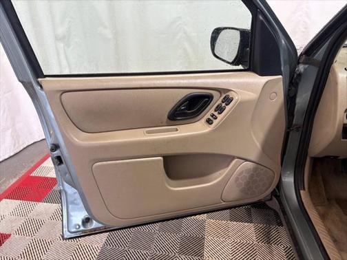 2006 Ford Escape XLS