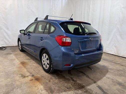 2016 Subaru Impreza 2.0i