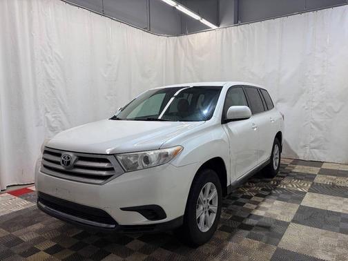 2013 Toyota Highlander SE