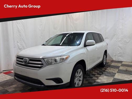 2013 Toyota Highlander SE