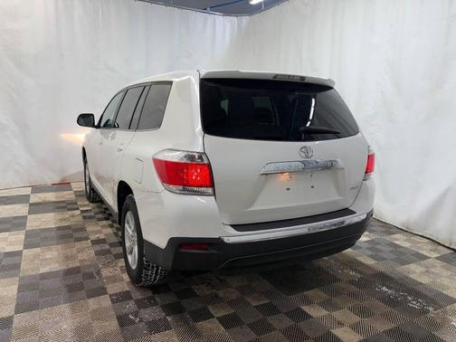 2013 Toyota Highlander SE