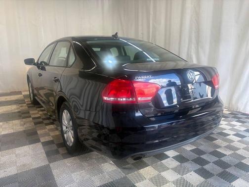 2015 Volkswagen Passat 1.8T S