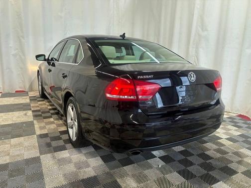 2013 Volkswagen Passat 2.5 SE