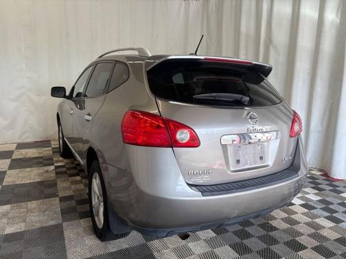 2011 Nissan Rogue SV