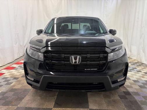 2025 Honda Ridgeline Black