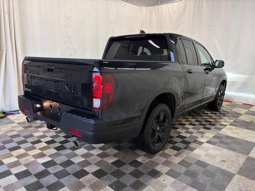 2025 Honda Ridgeline Black