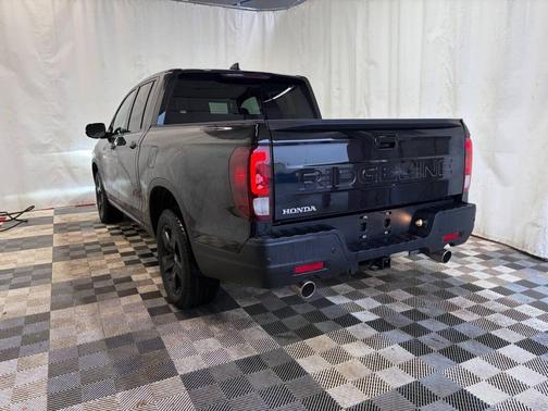 2025 Honda Ridgeline Black
