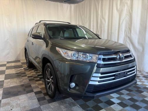 2017 Toyota Highlander XLE