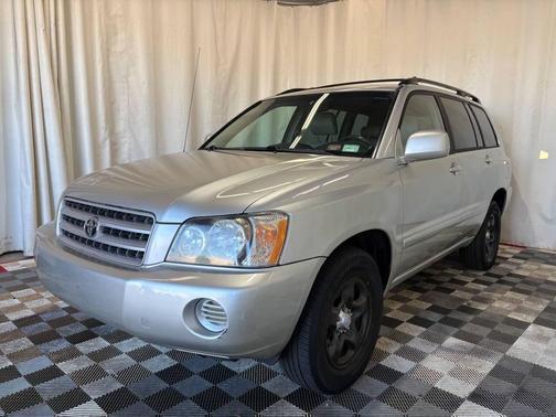 2003 Toyota Highlander Base