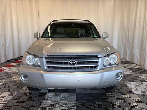 2003 Toyota Highlander Base