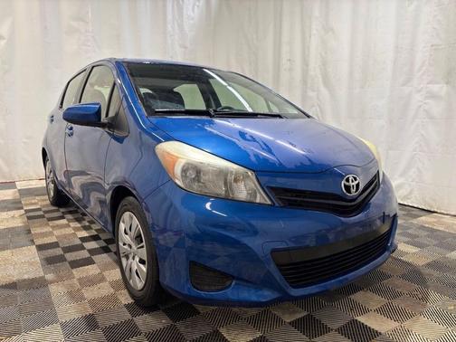 2012 Toyota Yaris LE