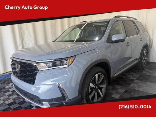 Modern Steel Metallic 2025 Honda Pilot Touring 8-Passenger