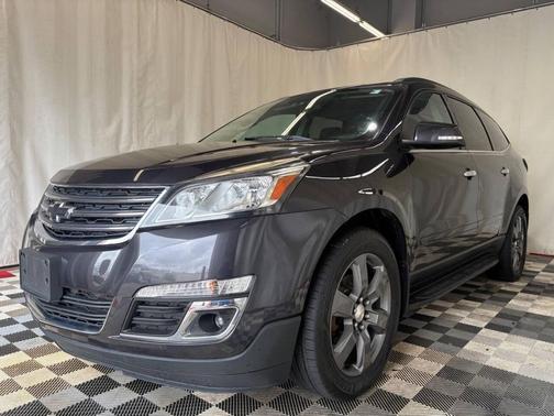 2017 Chevrolet Traverse 2LT