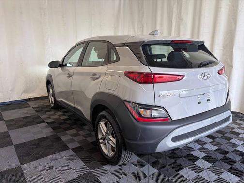 Ecotronic Gray 2023 Hyundai KONA SE
