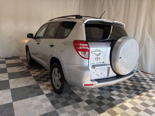 2009 Toyota RAV4 Base