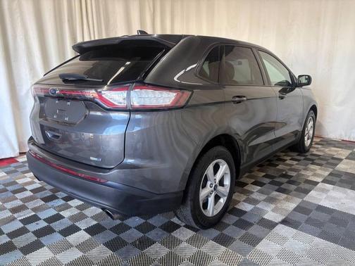 2018 Ford Edge SE