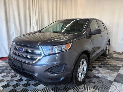 2018 Ford Edge SE